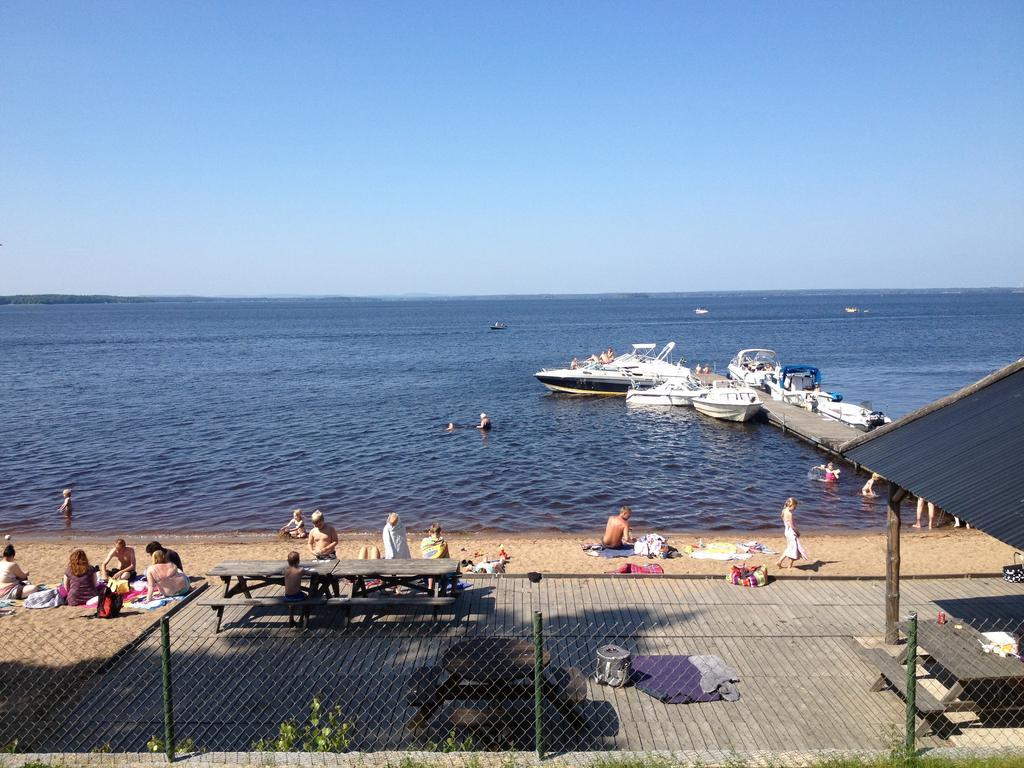 Arsunda Strandbad Sjoesunda Vandrarhem Exterior photo